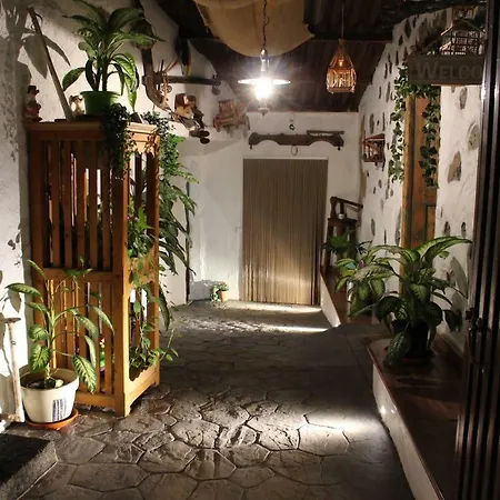 Ferienhaus La Florida, Casa Rural En *